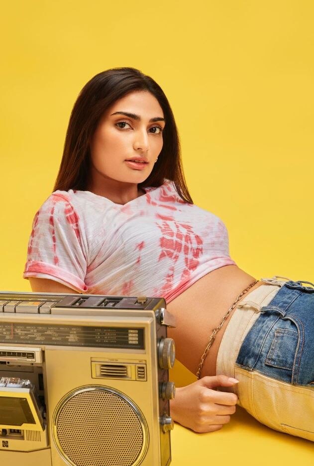 Athiya Shetty