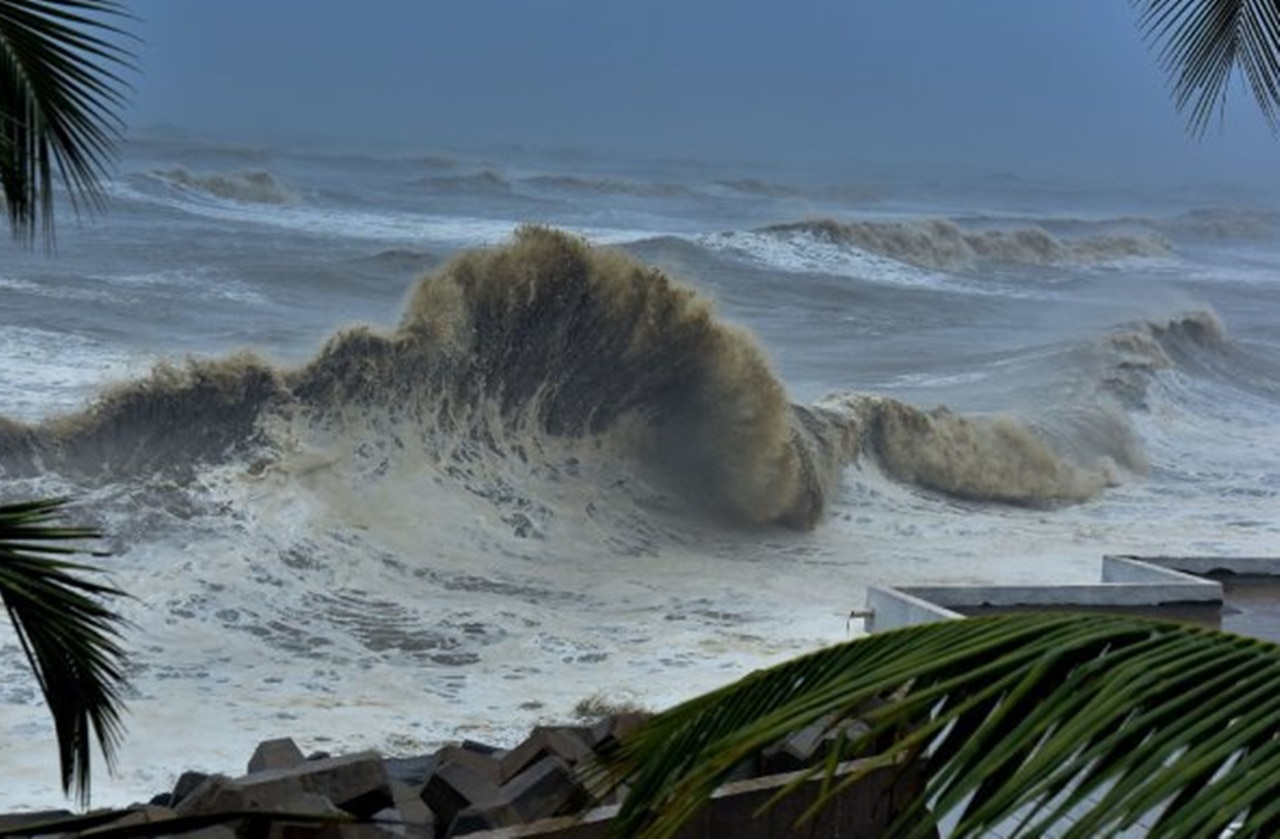 Cyclone Biparjoy pictures from Space Station