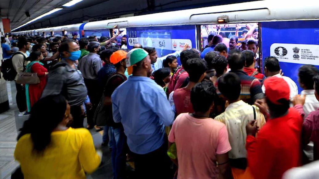 Durga Puja 2023 Kolkata Metro record