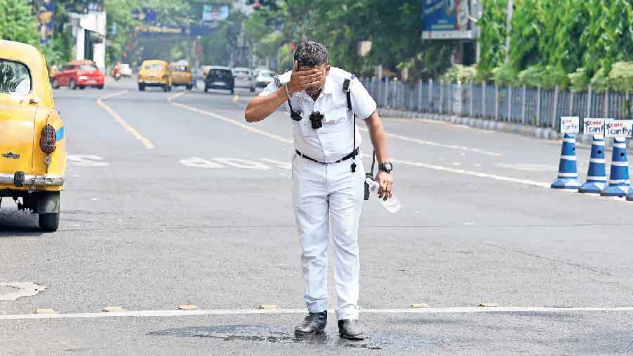 Kolkata Record 43 Degree Temperature