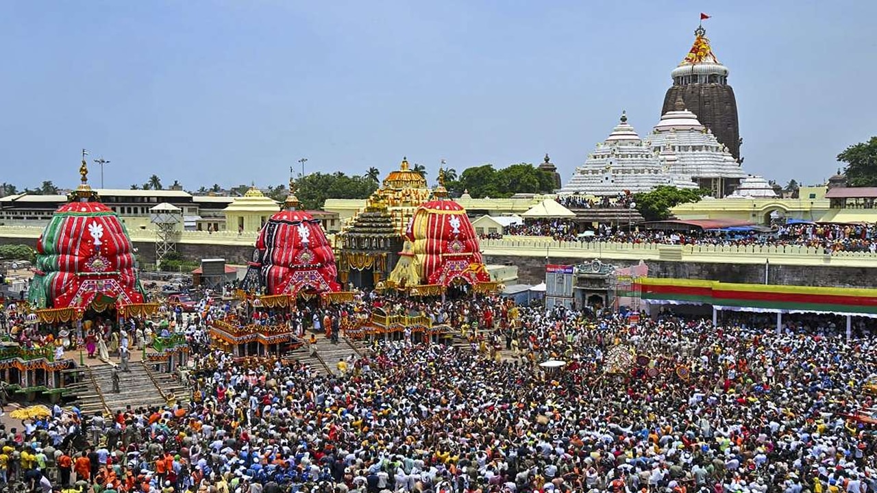 কোভিডে কড়াকড়ি