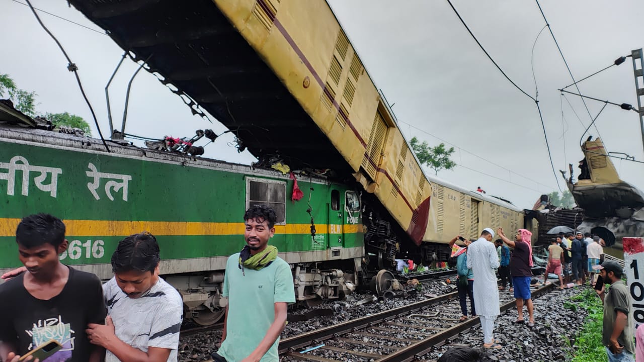 Kanchanjungha Express accident