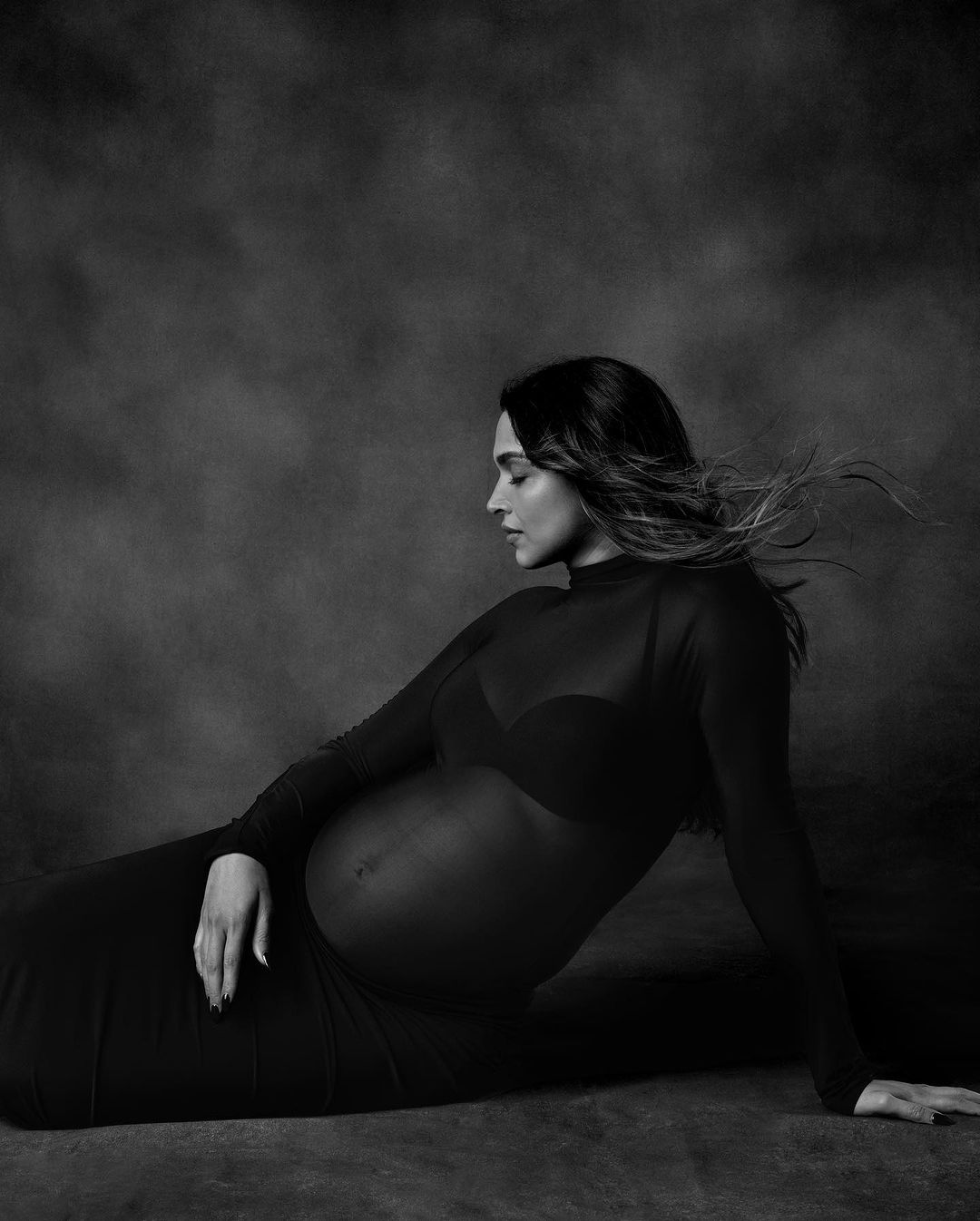 Deepika-Ranveer's pregnancy photoshoot 