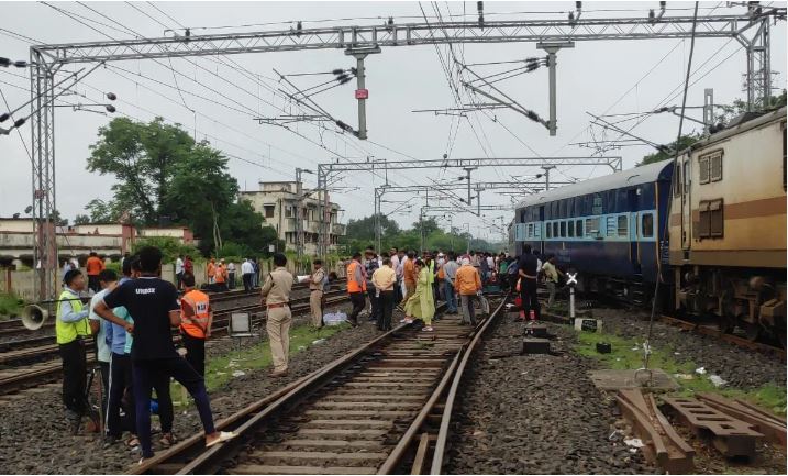 Somnath Express Derails