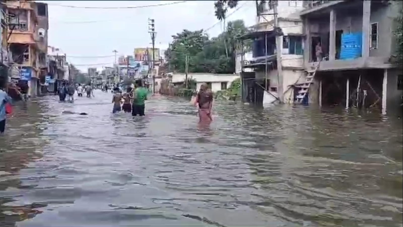 Flooding in Ghatal