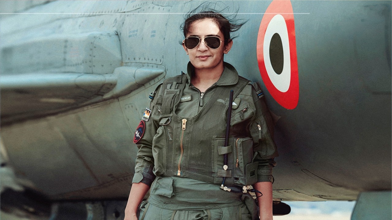 Mohana Singh First Female Tejas Pilot