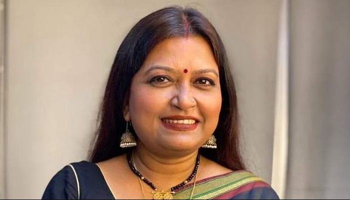 Xotinim bilan erotik sauna sayohati Porno malina mushuk