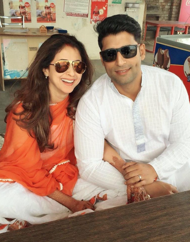 Урмила Матондкар жалаңаш суреттері Урмила Матондкар жалаңаш суреттері