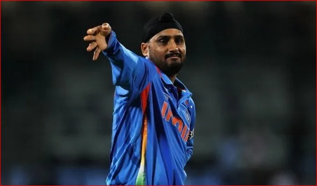 Harbhajan Singh And MS Dhoni