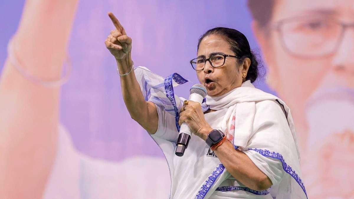 Mamata Banerjee on Tea Selling