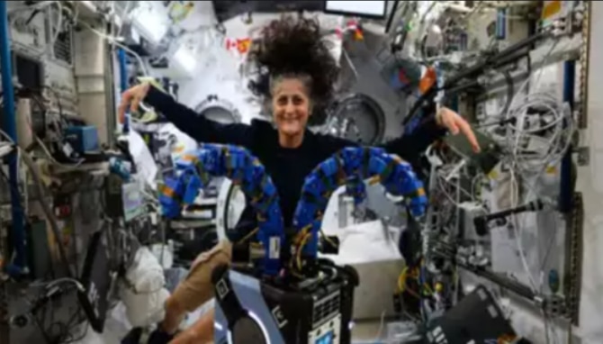 Sunita Williams New Record Walk in Space