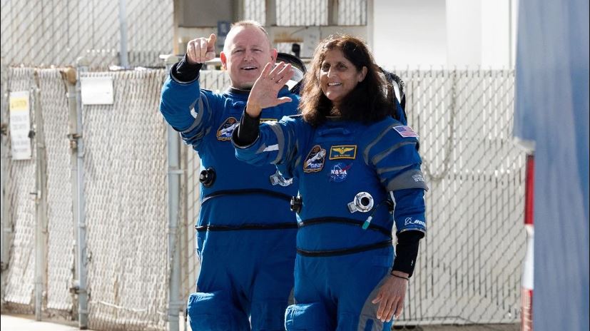 স্পেস স্টেশনে কেন চুল বাঁধেননি সুনীতা? Sunita Williams don't tie their hair in space