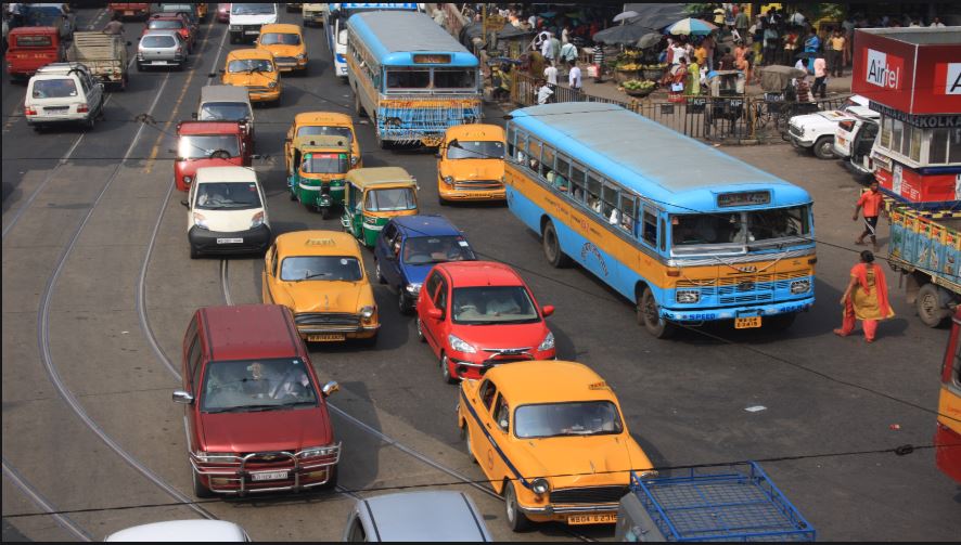 ১০ গুণ বাড়ল কলকাতা ট্রাফিকের জরিমানা Kolkata Traffic rule