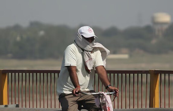 Double Heatwave Alert from April to June in India