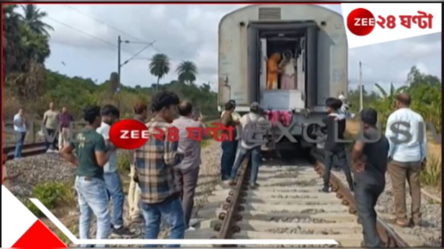 Falaknuma Express: ভয়ংকর! চলন্ত অবস্থায় দু'ভাগ ফলকনূমা এক্সপ্রেস! তারপর...