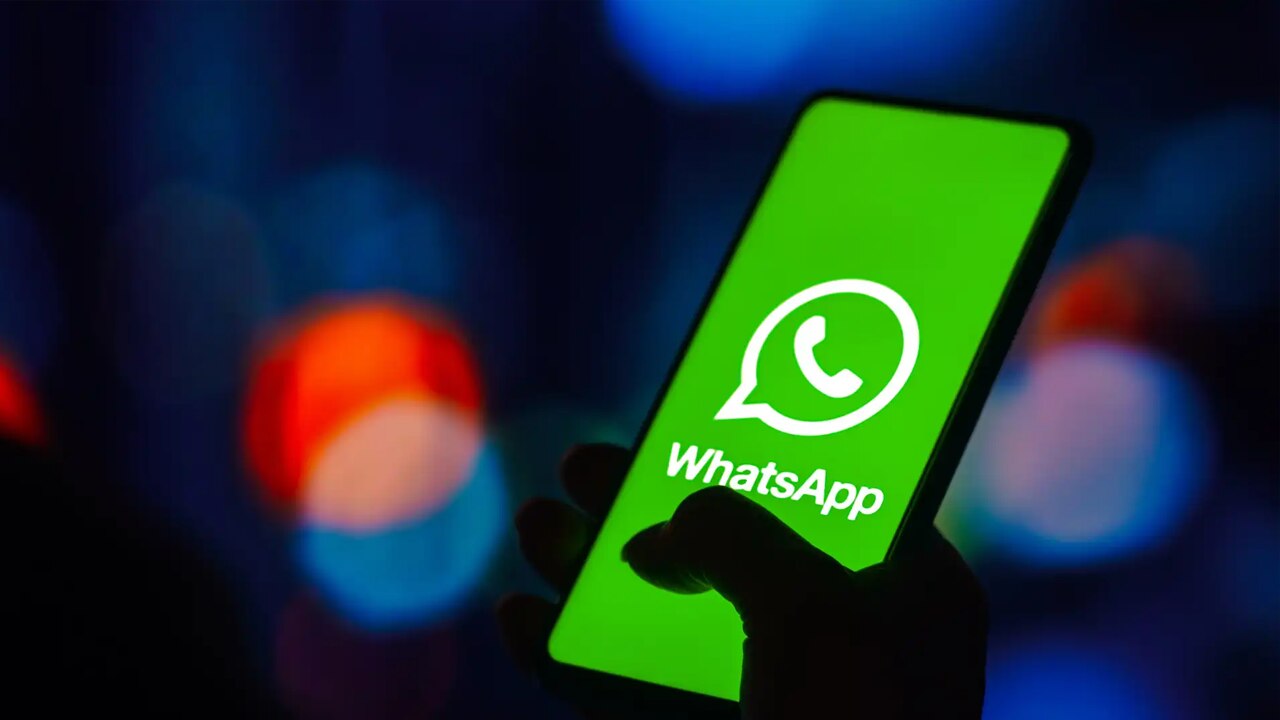 বিশ্বজুড়ে শোরগোল