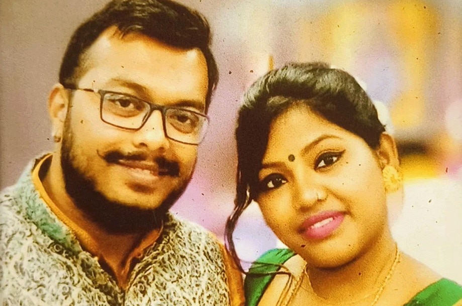 Pahalgam Terror Attack Kolkata Bitan Adhikary killed