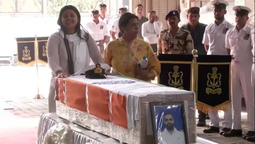 Pahalgam Terror Attack Navy officer Vinay Narwal last journey