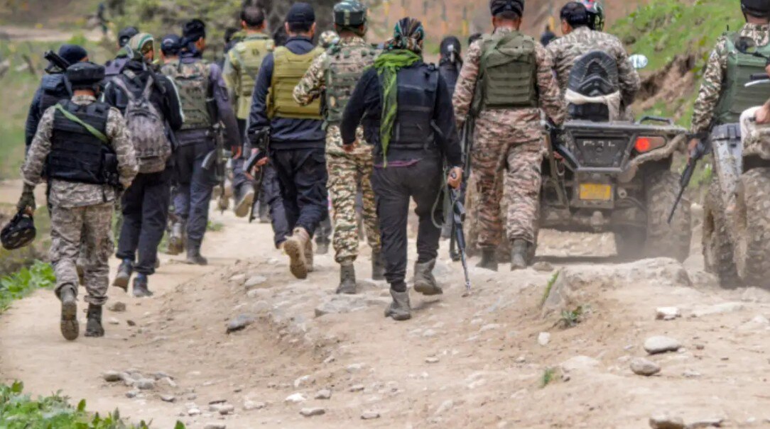 করাচি থেকে 'রিমোট' কন্ট্রোলে পহেলগাঁও 'অপারেশন'! Pahalgam Attack Remote Controlled From Pakistan