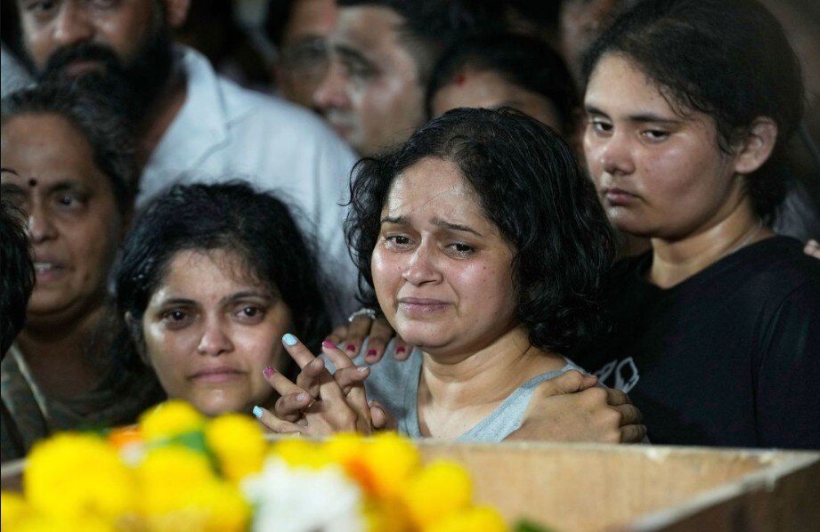 পাকিস্তানিদের চিহ্নিত করে... শাহের কড়া নির্দেশ! Identify All Pakistanis In India and Send Them Back: Amit Shah