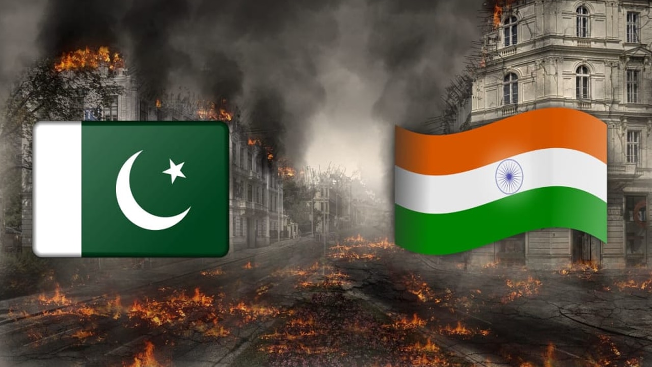 চর্চায় ফরাসি ত্রিফলা India Pakistan Tension