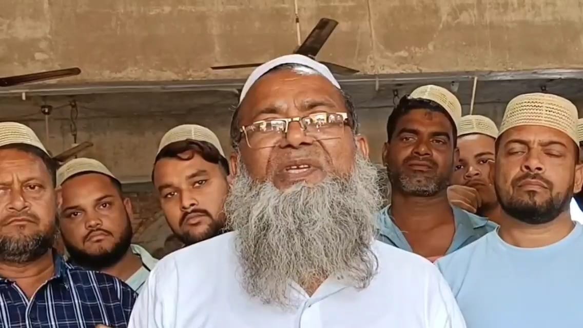 পহেলগাঁও হামলার তীব্র প্রতিবাদ... Purulia Jama Masjid Hindustan Zindabad Pakistan Murdabad