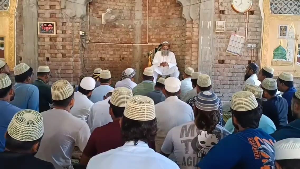 পহেলগাঁও হামলার তীব্র প্রতিবাদ... Purulia Jama Masjid Hindustan Zindabad Pakistan Murdabad