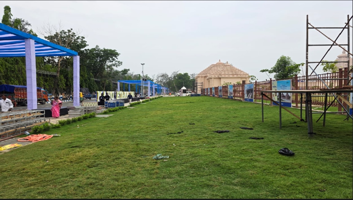 গরুড় স্তম্ভ