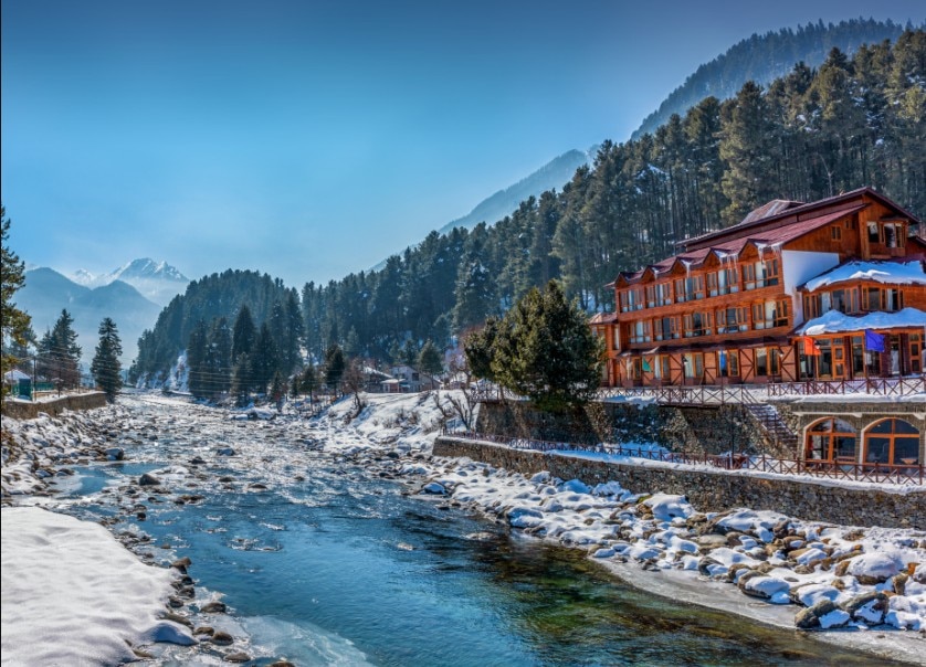 48 Tourist Spots Closed In Jammu Kashmir