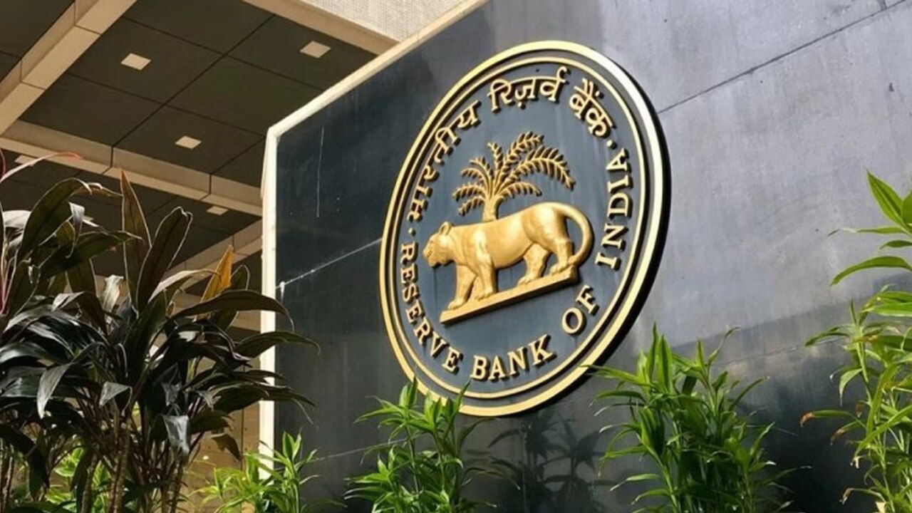 ২০২২ সালে ফি লাগু