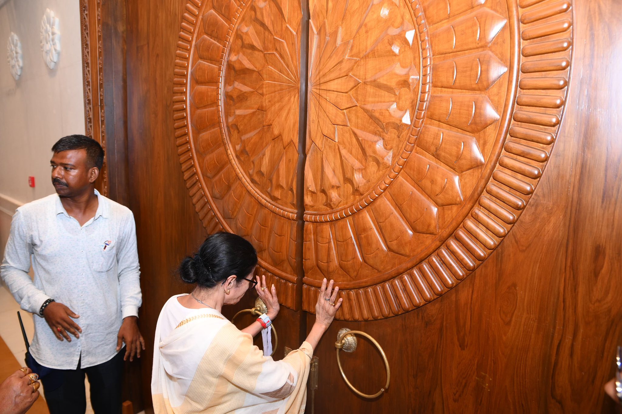 জগন্নাথ মন্দিরের দ্বারোদঘাটন