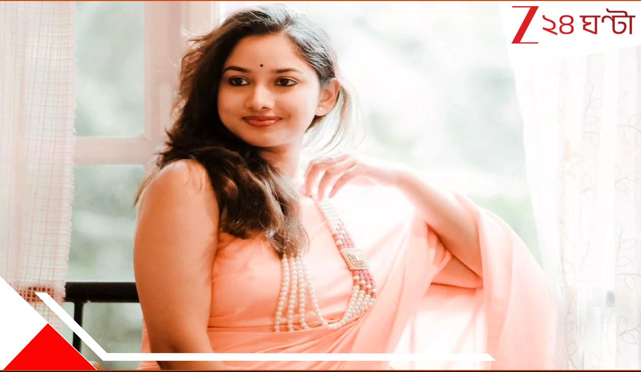 ‘মনোজিতের মোবাইলে আমারও AI করা নগ্ন ছবি! আমি হেরে গিয়েছি…’