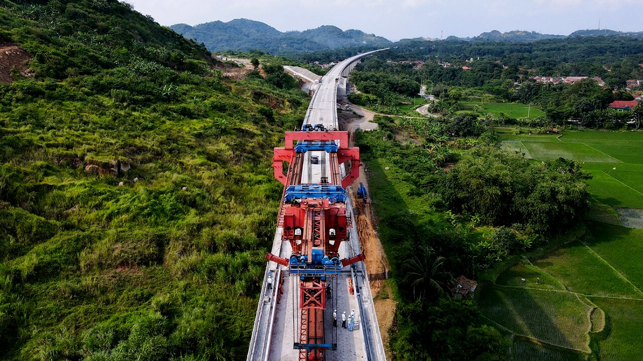 Strategic Vision Behind Rail-Road Corridor
