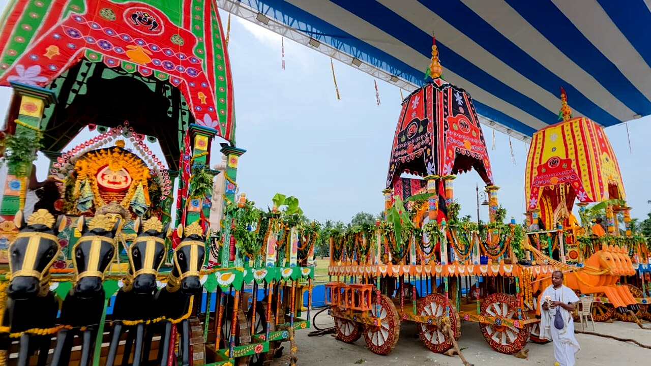  Jagannath Suna Besha