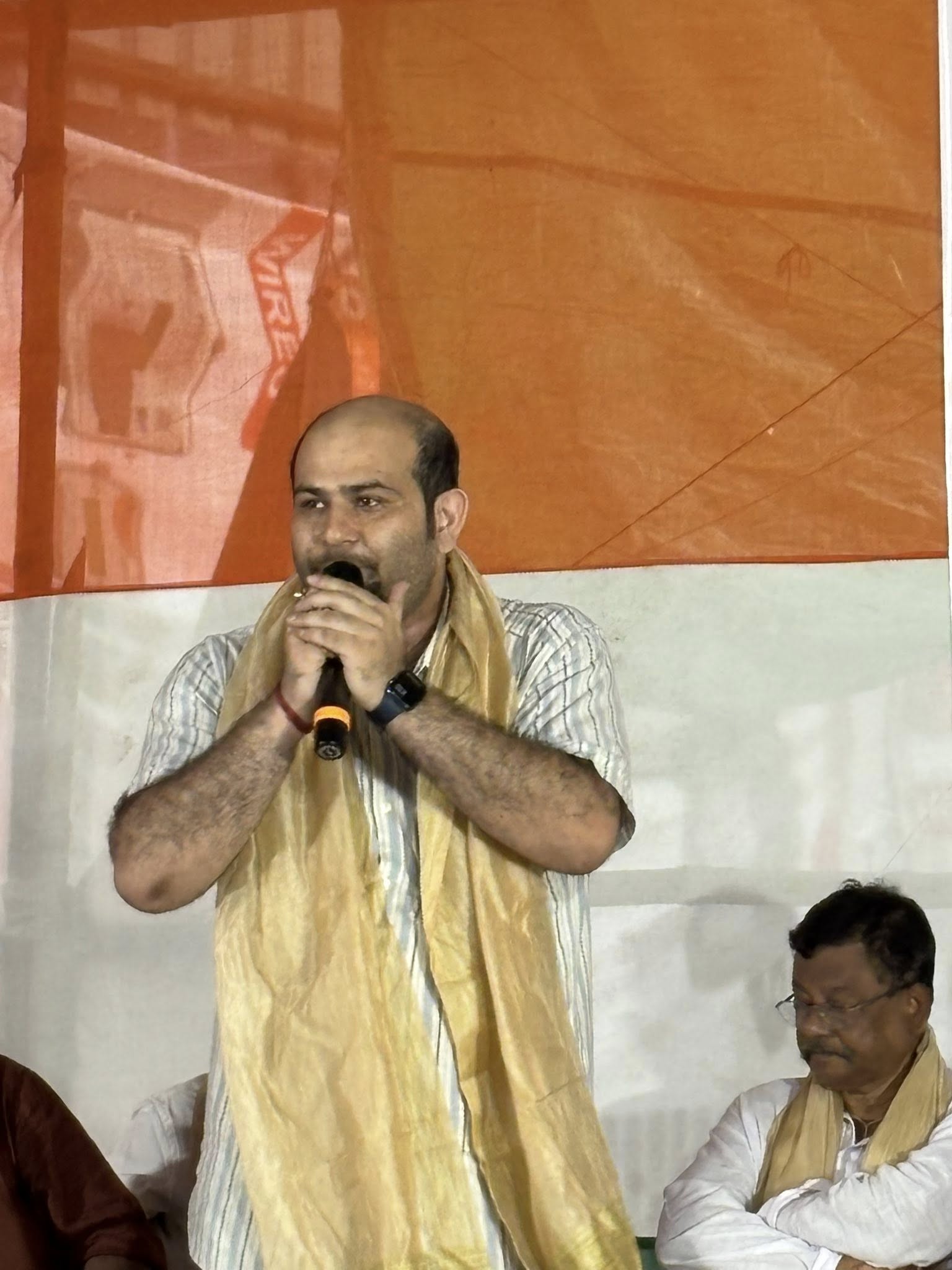 Sarthak Banerjee on Manojit Mishra