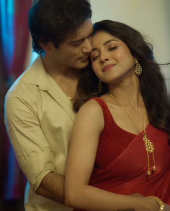 অভিষেক-শার্লি