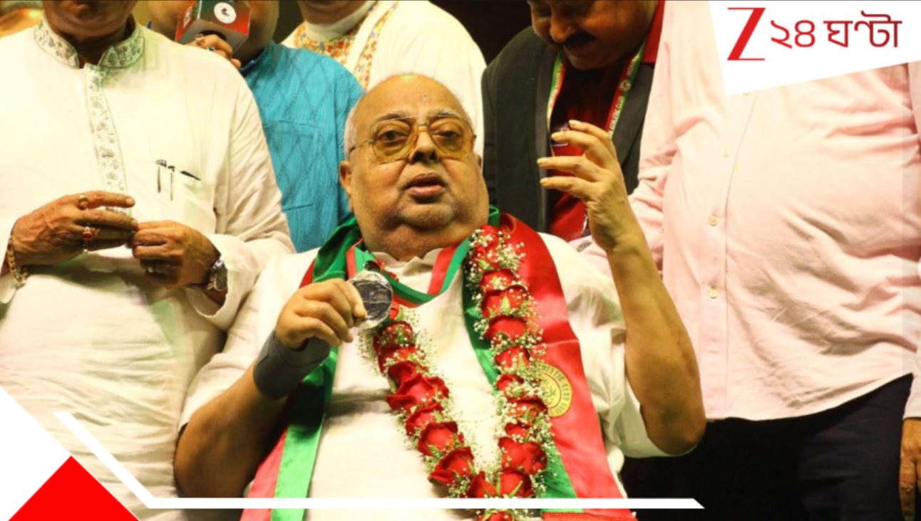 Mohun Bagan Day: ‘আমার নামে করে দিস’! মোহনবাগান রত্ন পেয়ে মৃত্যুর পর কোন ইচ্ছা জানালেন টুটু বোস.. Mohun Bagan Day: ‘আমার নামে করে দিস’! মোহনবাগান রত্ন পেয়ে মৃত্যুর পর কোন ইচ্ছা জানালেন টুটু বোস..