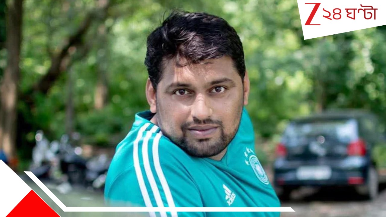 Pune: জিমে ব্যায়াম করার পর জল খাচ্ছিলেন! তারপর ঘুরে দাঁড়াতেই ধপ করে পড়তেই শেষ… Pune: জিমে ব্যায়াম করার পর জল খাচ্ছিলেন! তারপর ঘুরে দাঁড়াতেই ধপ করে পড়তেই শেষ…