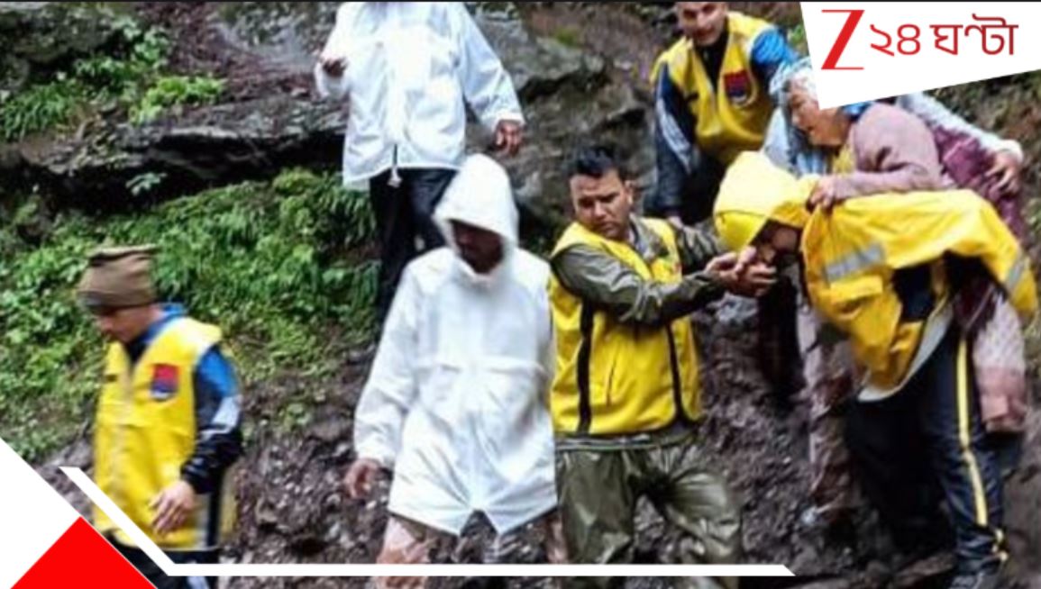 Uttarkashi Cloudburst: উত্তরাখণ্ডে মেঘভাঙা বৃষ্টি, হড়পা বান! নিখোঁজ ১০ সেনাও! উদ্ধারকাজ চালাতে গিয়ে… Uttarkashi Cloudburst: উত্তরাখণ্ডে মেঘভাঙা বৃষ্টি, হড়পা বান! নিখোঁজ ১০ সেনাও! উদ্ধারকাজ চালাতে গিয়ে…