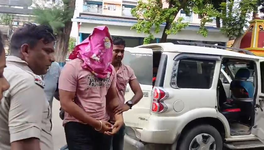 কৃষ্ণনগরকাণ্ডে গ্রেফতার মূল অভিযুক্ত
