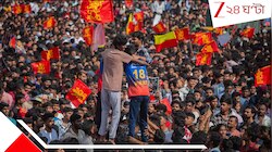 বাইরে তখন মৃত্যুমিছিল, ভিতরে কোহলিদের বিরাট সেলিব্রশেন! এতদিনে মৌনতা ভাঙলেন 'রাজা'!