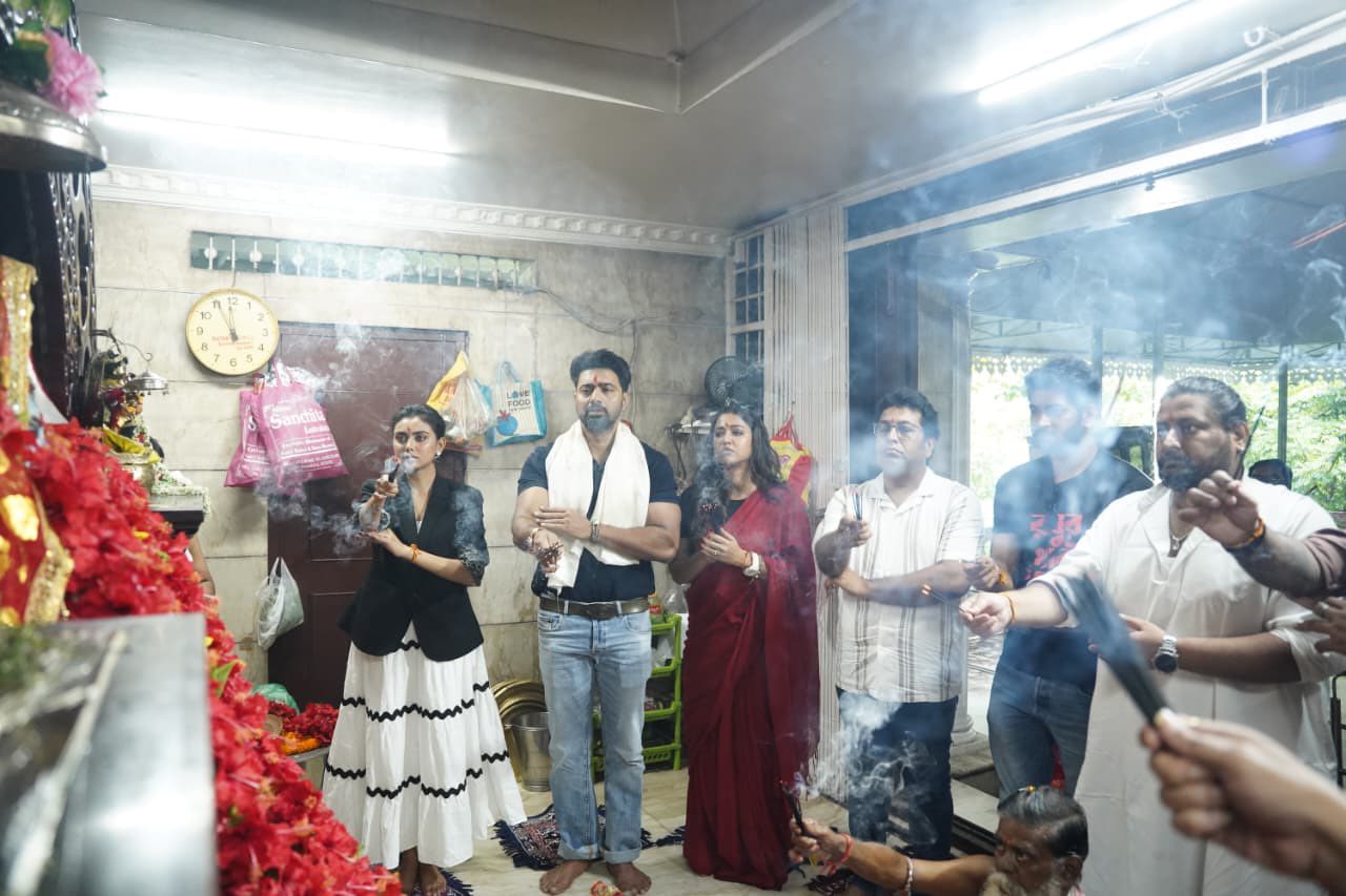 রঘু ডাকাতের প্রচারে দেব