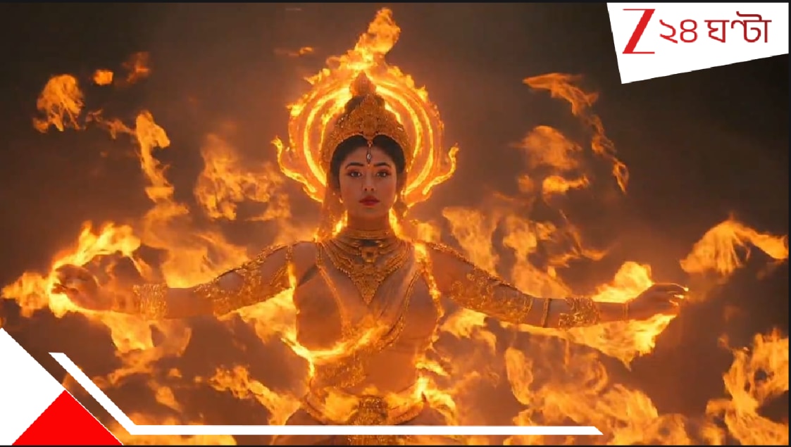 মহালয়ায় এবার বর্ধমানেই দুর্গা-মহিষাসুর লড়াই! এআই দেবী ও অসুরের রক্তাক্ত সংগ্রাম কি আসলে কৃত্রিম বুদ্ধিমত্তা ও মানবমস্তিষ্কের…। Durga Puja 2025 ai mahalaya shakti made by sourav das bardhaman to enhance charm of existing mahishasuramardini by birendrakrishna bhadra
