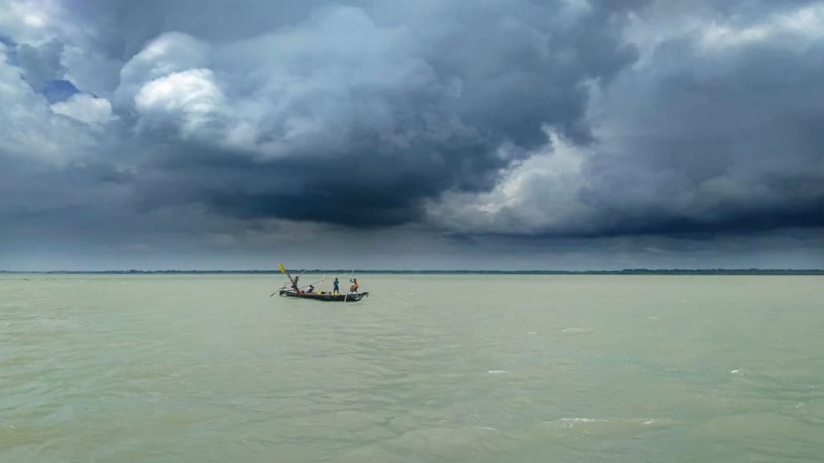 গভীর নিম্নচাপ
