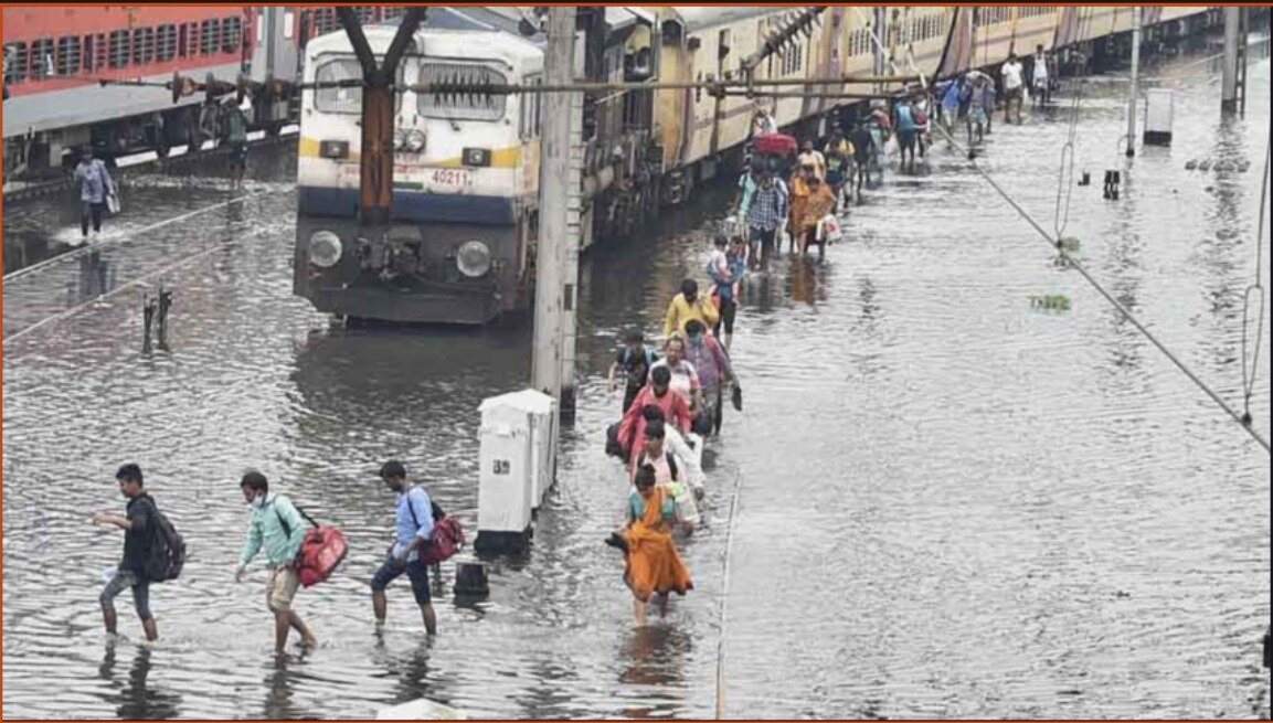 ব্যাহত ট্রেন পরিষেবা