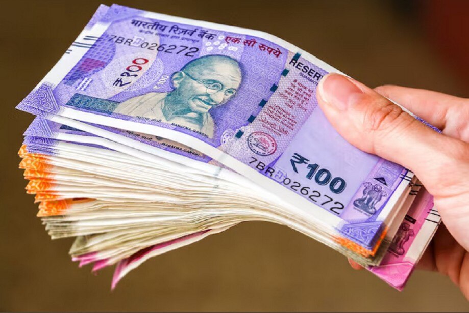 Centre Announces Bonus for Rail employees