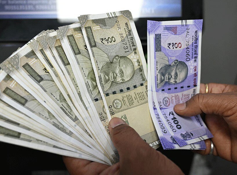 Centre Announces Bonus for Rail employees