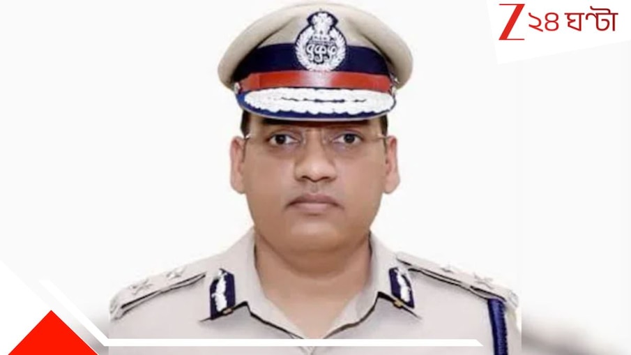 Haryana IPS Officer Shoots Himself: IAS স্ত্রী জাপান সফরে! ফাঁকা বাড়িতে সার্ভিস রিভলভার মাথায় ঠেকিয়ে নিজেই নিজেকে... IPS অফিসারের মর্মান্তিক শেষ...