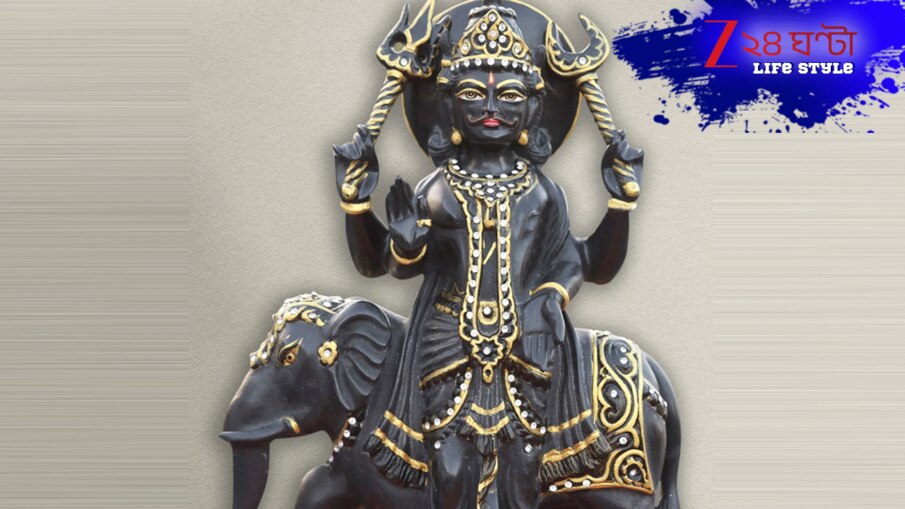 Shani Sade Sati To Peak In 2026: হাড়হিম শনির সাড়ে সাতি, ২০২৬ সালে একেবারে তুঙ্গে! নক্ষত্রের পরিবর্তনেই এই ৩ রাশির...