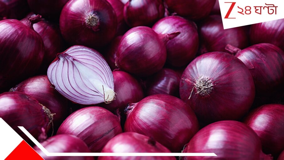 Onion Price: দামের ঝাঁঝে আর চোখে জল নয়! কম দামে বেঁধে রাখতে রাজ্যে তৈরি হচ্ছে ৭৭৫ পেঁয়াজ গোলা...